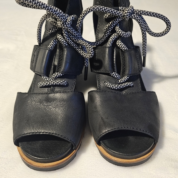 Sorel Joanie Wedge Sandals Size 9 Black Lace Up Leather - Picture 10 of 10